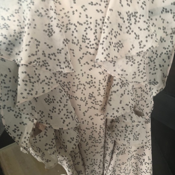 Floral Maxi Wrap dress with short flowy sleeves - Picture 2 of 5